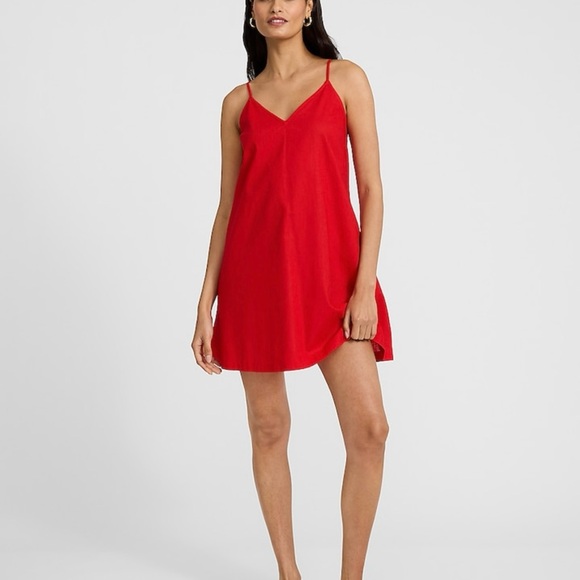 Express Dresses & Skirts - EXPRESS V-neck Sleeveless Mini Shift Dress